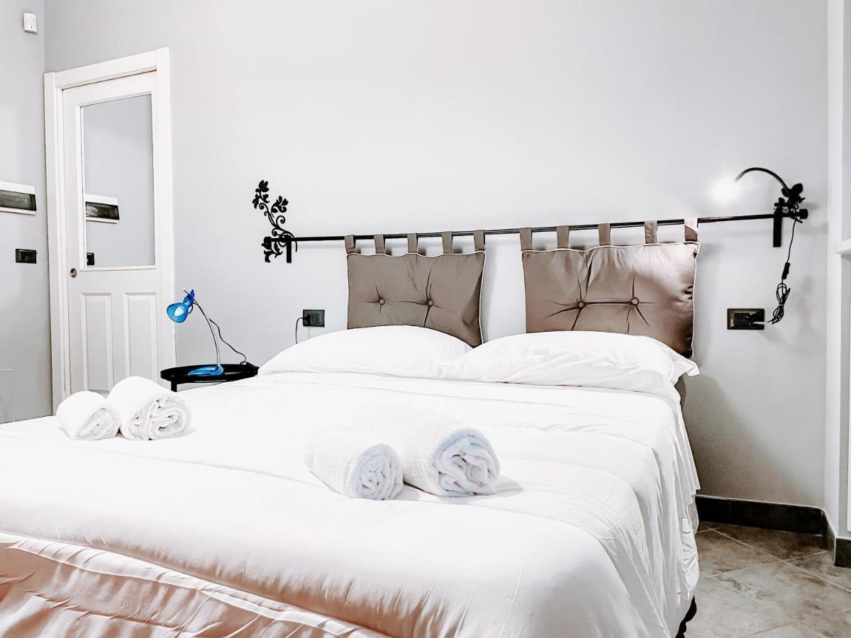 Myhouse Inn Fermata Paradiso - Affitti Brevi Italia كولّينيو المظهر الخارجي الصورة