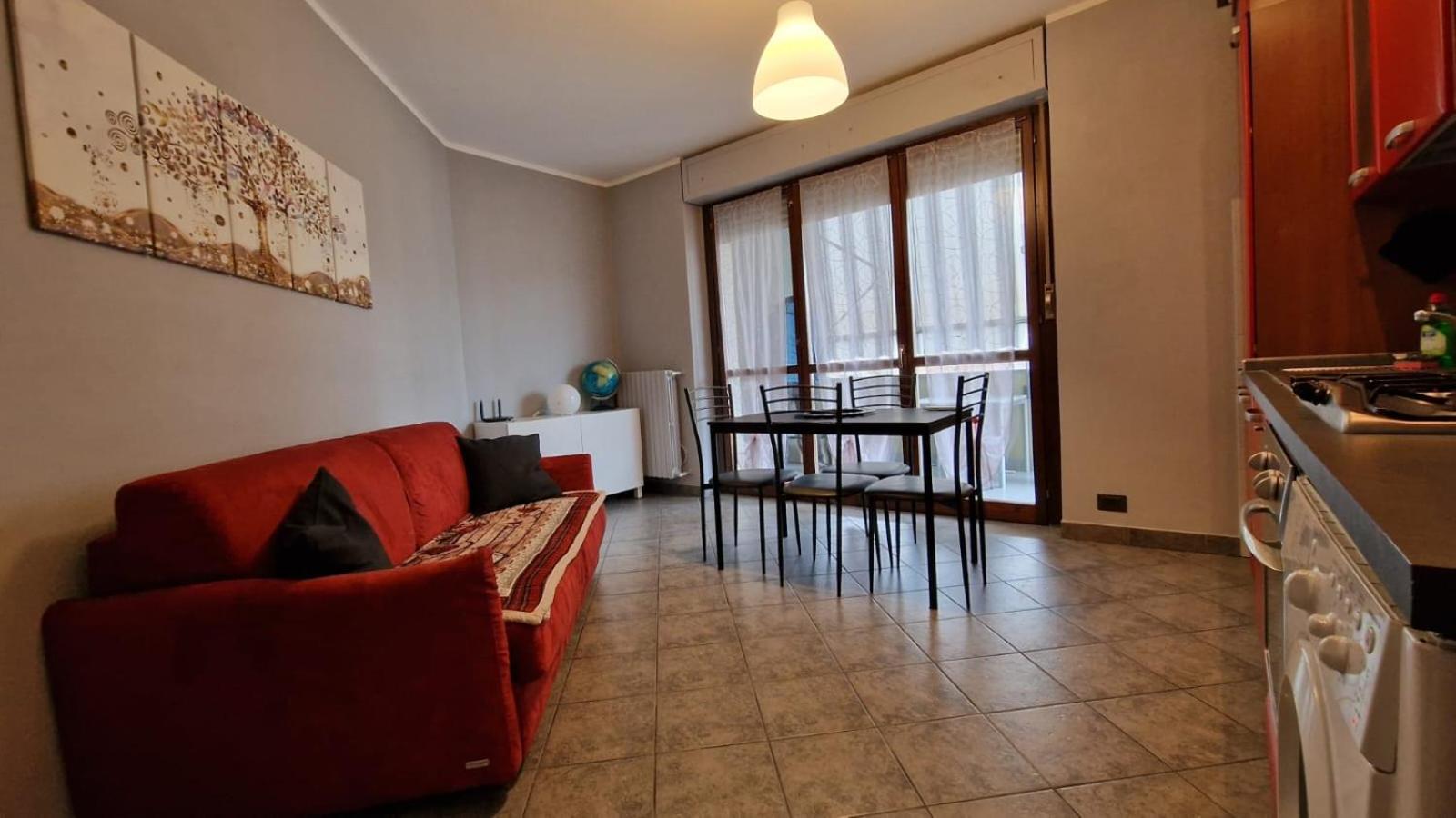 Myhouse Inn Fermata Paradiso - Affitti Brevi Italia كولّينيو المظهر الخارجي الصورة